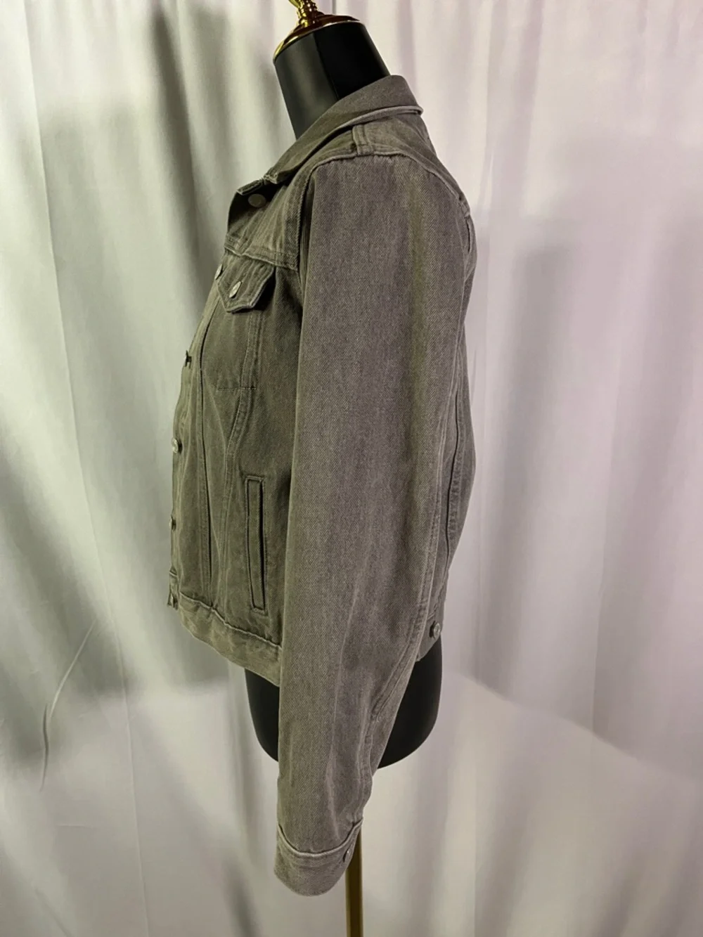 Gap Washed Grey Icon Cropped Denim Jacket - Picture 2 of 16